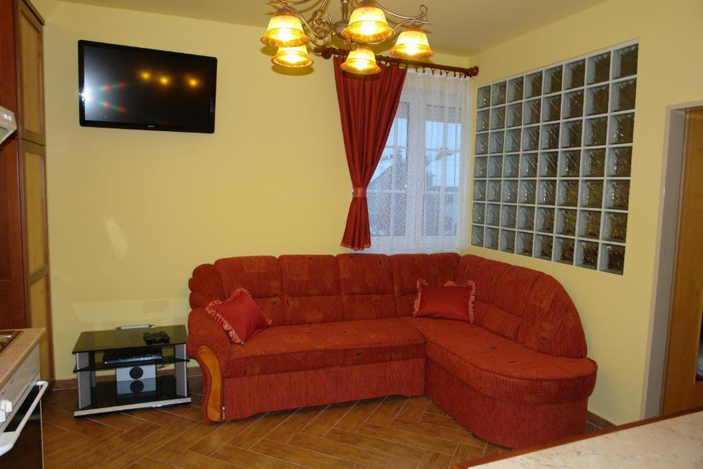 Holdlux Apartmanok Sarvar Room photo